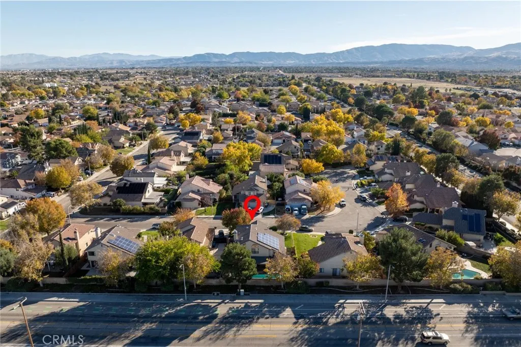 2323 Golden, Lancaster, California 93536 home-pic-30