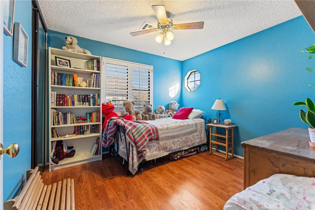 2323 Golden, Lancaster, California 93536 home-pic-18