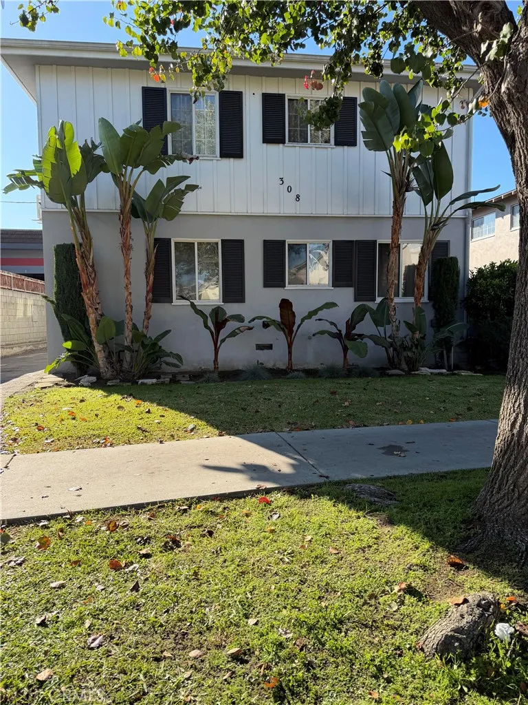 308 E Maple Street 3, Glendale, California 91205 home-pic-0