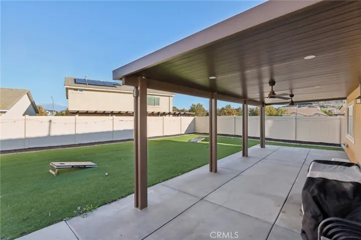 29430 Big Country Court, Winchester, California 92596