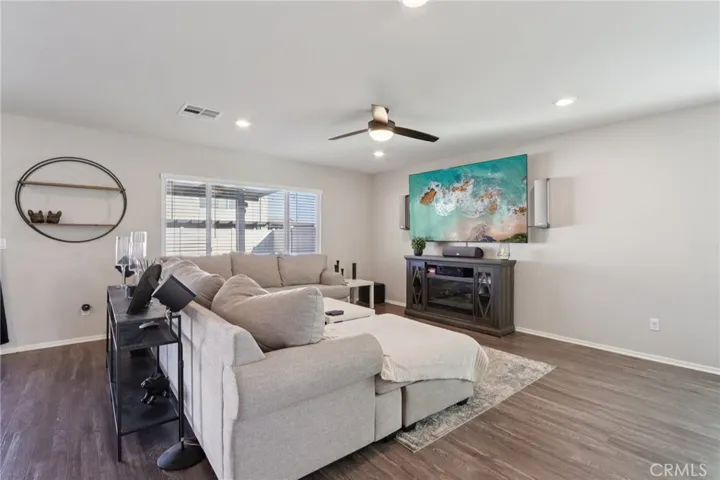 29430 Big Country Court, Winchester, California 92596