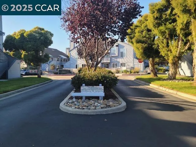 473 Cork Harbour Cir A, Redwood City, California 94065