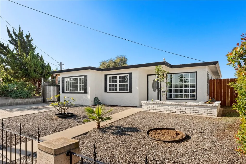 3842 Boren, San Diego, California 92115 home-pic-2