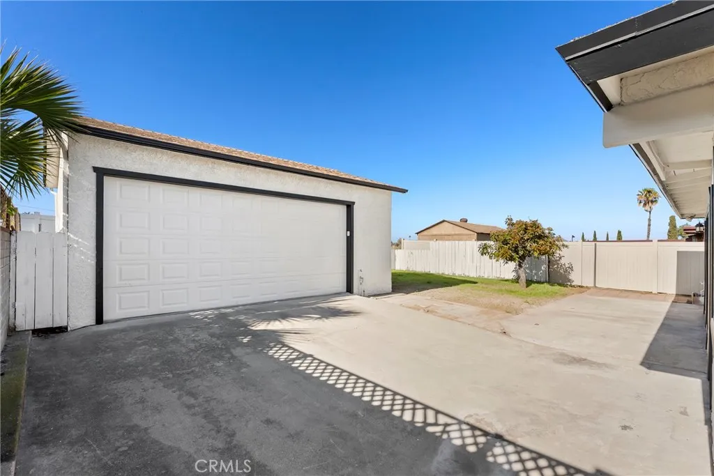 3842 Boren, San Diego, California 92115 home-pic-24