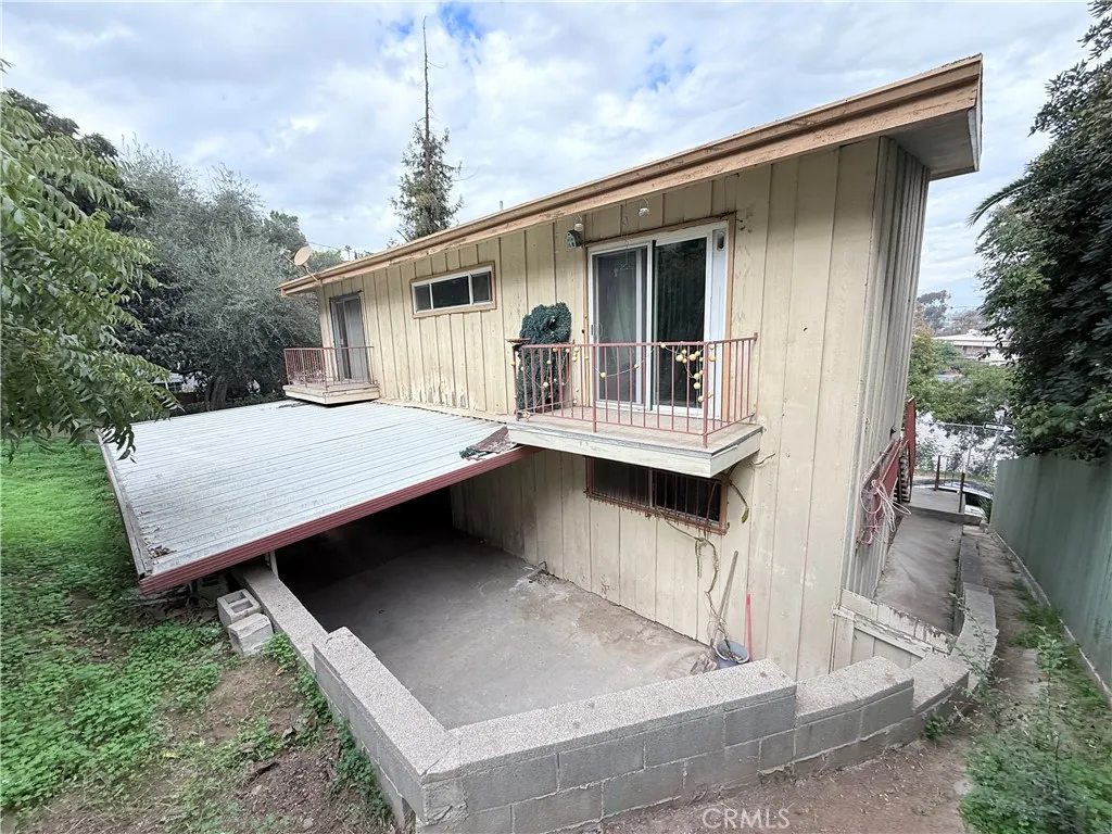 2575 Riverside, Los Angeles, California 90039 home-pic-26