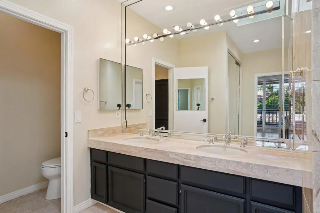29 Lake Shore Drive, Rancho Mirage, California 92270 home-pic-11