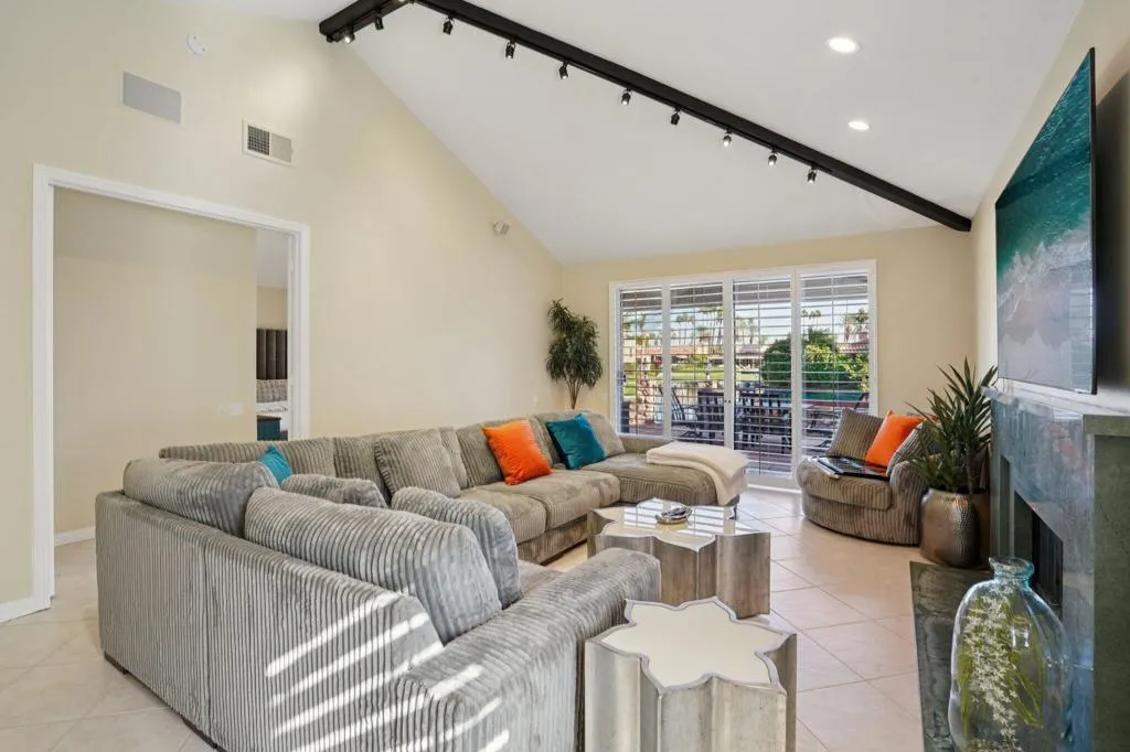 29 Lake Shore Drive, Rancho Mirage, California 92270 home-pic-6