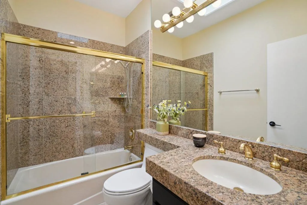 29 Lake Shore Drive, Rancho Mirage, California 92270 home-pic-26