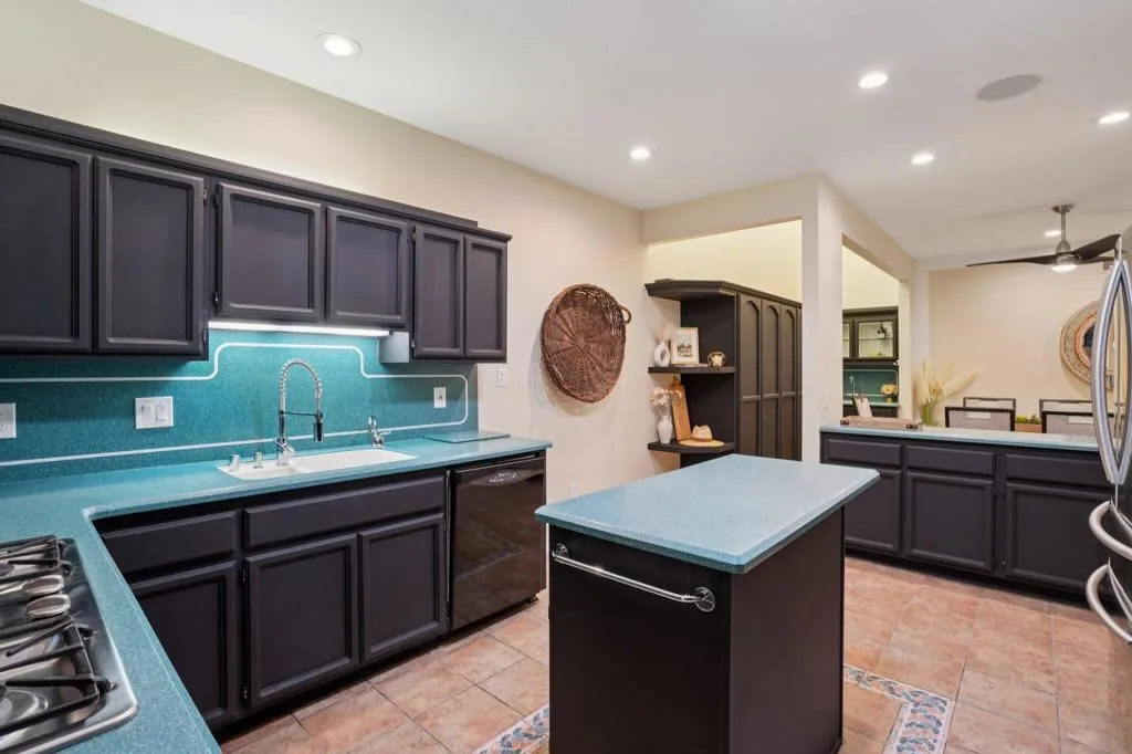 29 Lake Shore Drive, Rancho Mirage, California 92270 home-pic-19
