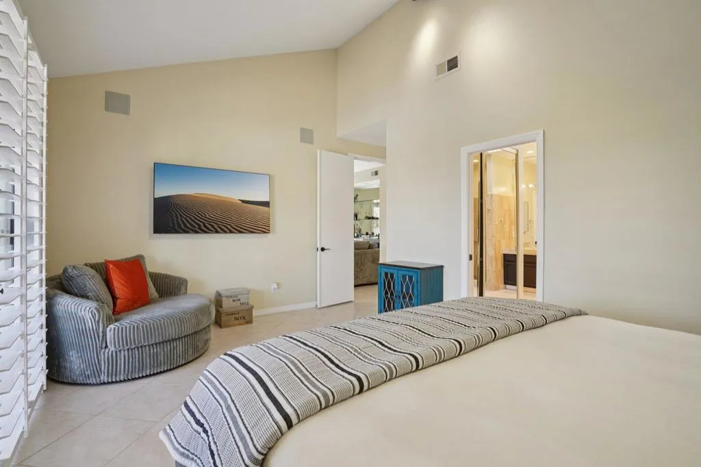 29 Lake Shore Drive, Rancho Mirage, California 92270 home-pic-10