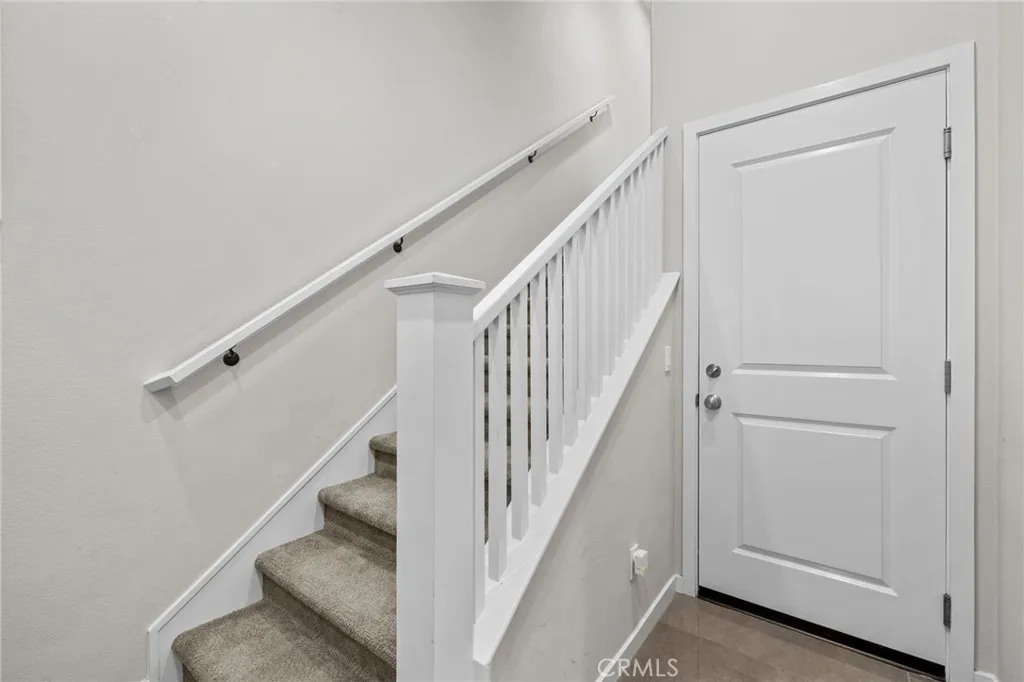 214 Elkhorn, Irvine, California 92618 home-pic-25