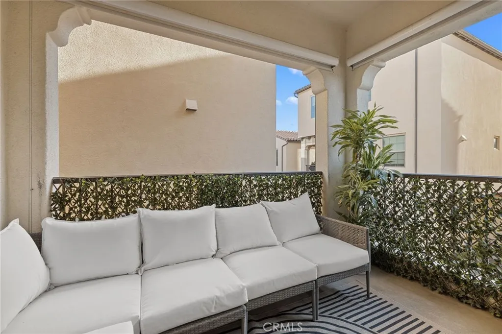 214 Elkhorn, Irvine, California 92618 home-pic-14