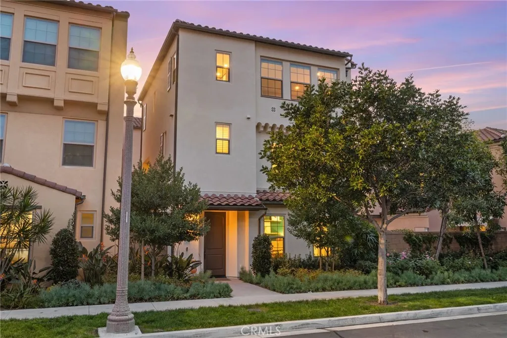 214 Elkhorn, Irvine, California 92618 home-pic-2