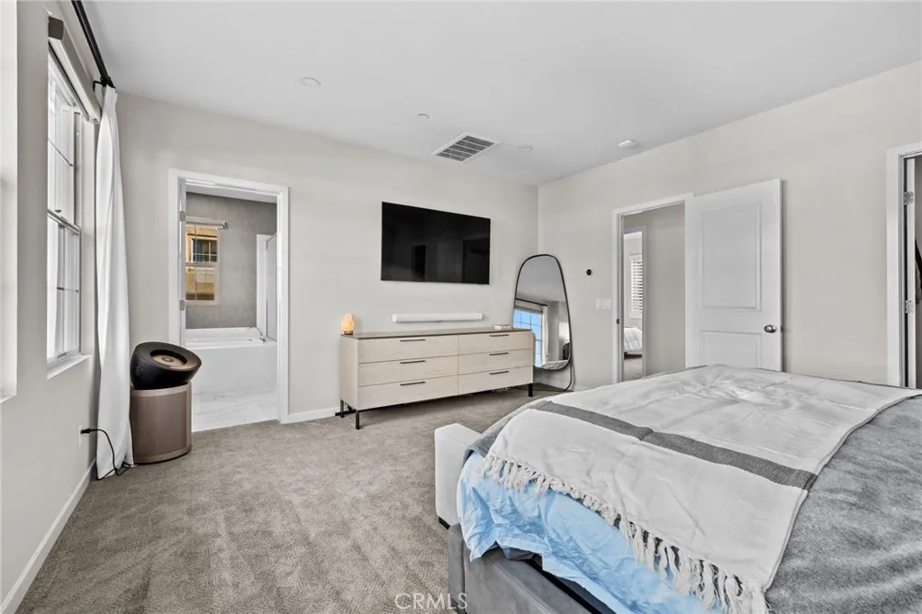 214 Elkhorn, Irvine, California 92618 home-pic-22
