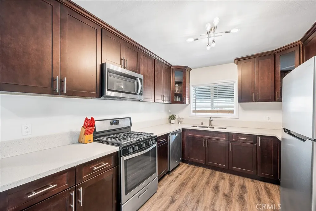 1837 E Colorado Blvd, Pasadena, California 91107 home-pic-27