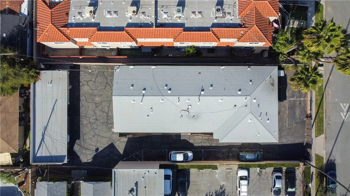 1837 E Colorado Blvd, Pasadena, California 91107 home-pic-10