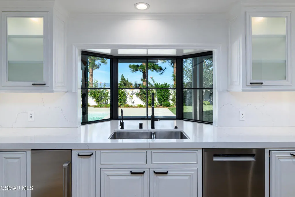 87 Pinecrest Road, Westlake Village, California 91361 home-pic-40