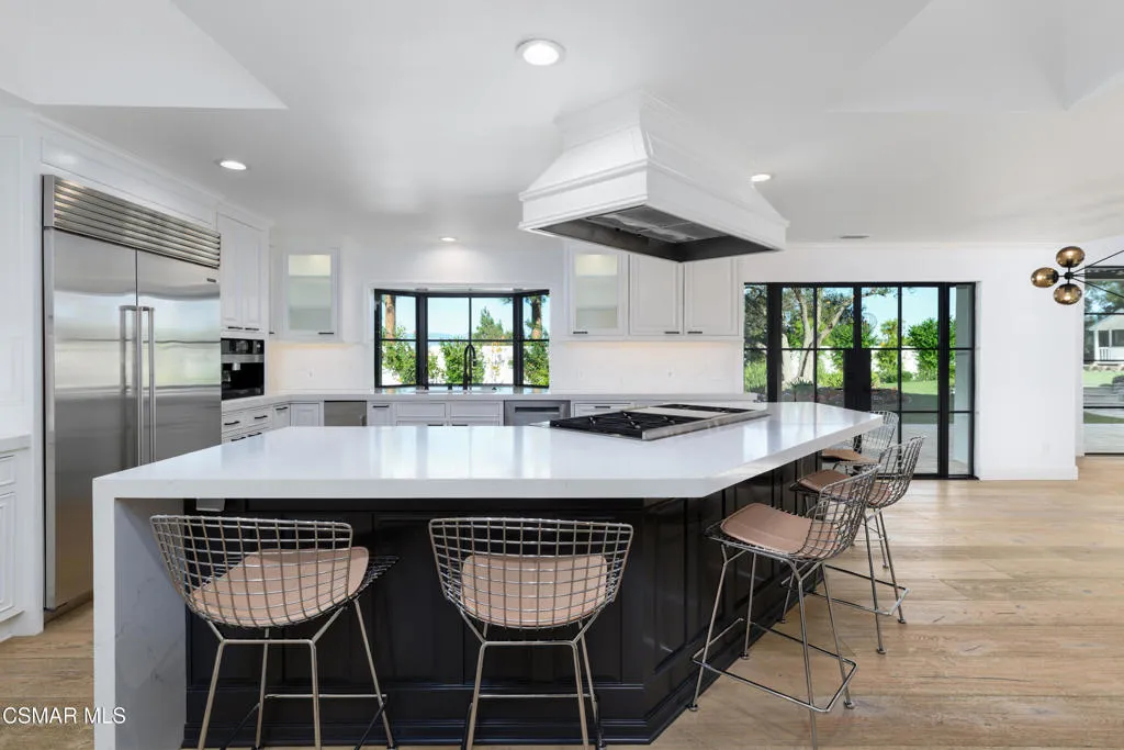 87 Pinecrest Road, Westlake Village, California 91361 home-pic-36