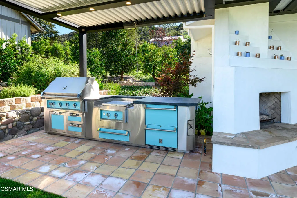87 Pinecrest Road, Westlake Village, California 91361 home-pic-25