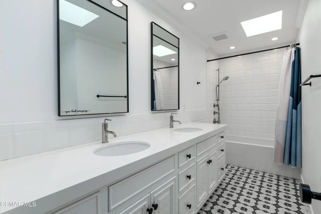87 Pinecrest Road, Westlake Village, California 91361 home-pic-71