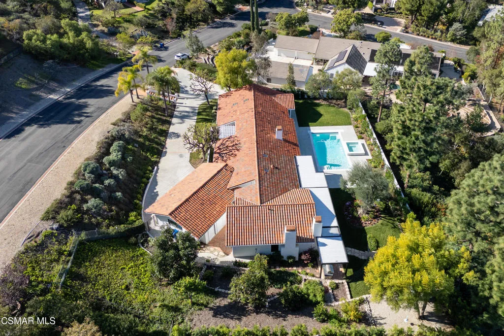 87 Pinecrest Road, Westlake Village, California 91361 home-pic-95