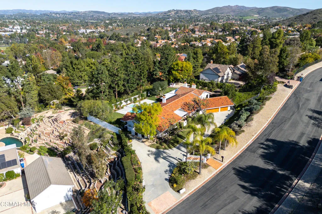 87 Pinecrest Road, Westlake Village, California 91361 home-pic-84
