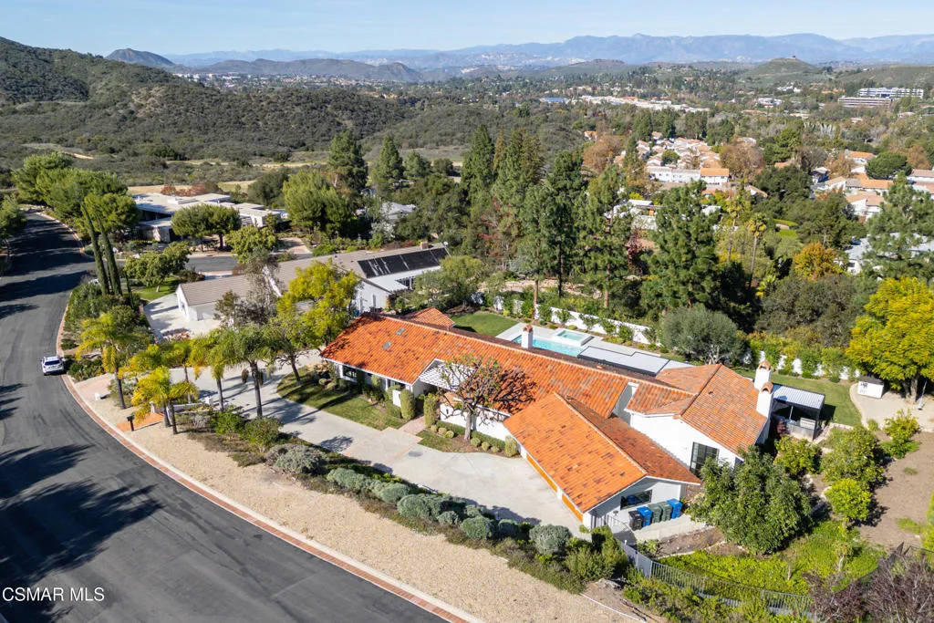 87 Pinecrest Road, Westlake Village, California 91361 home-pic-85