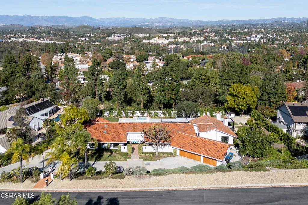 87 Pinecrest Road, Westlake Village, California 91361 home-pic-88