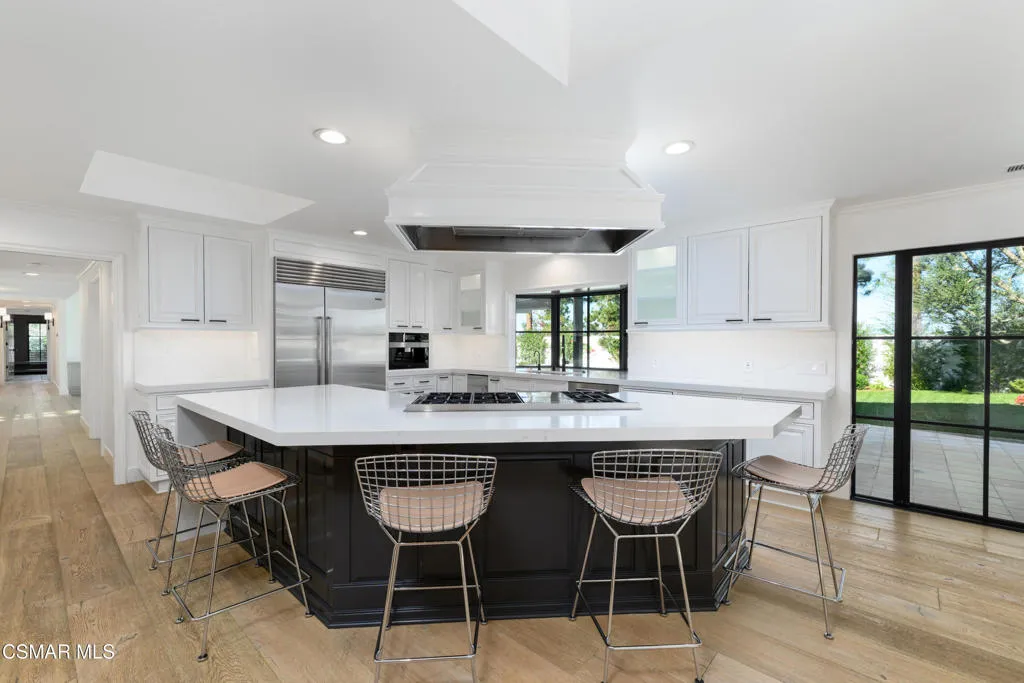 87 Pinecrest Road, Westlake Village, California 91361 home-pic-37