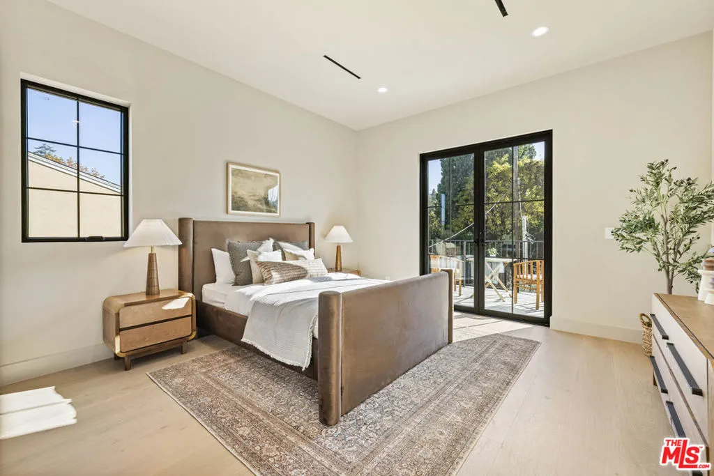 14273 Greenleaf Street, Sherman Oaks, California 91423 home-pic-49