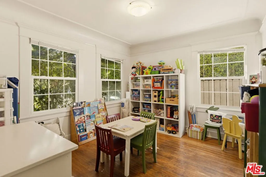 6603 Willoughby Avenue, Los Angeles, California 90038 home-pic-21