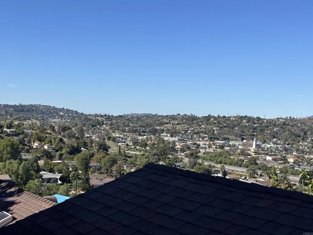 10050 Cristobal Drive, Spring Valley, California 91977 home-pic-43