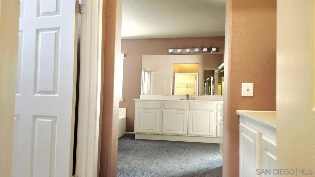 36605 Walden Ln, Murrieta, California 92563 home-pic-46