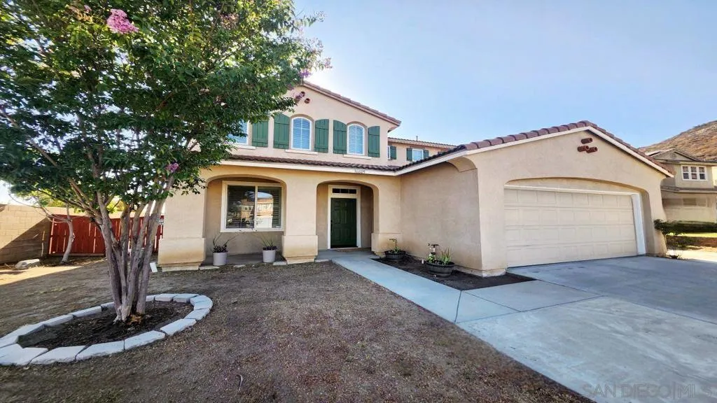 36605 Walden Ln, Murrieta, California 92563 home-pic-0
