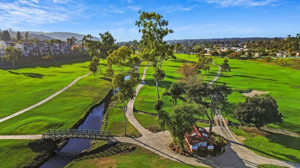 2552 Navarra Dr A, Carlsbad, California 92009 home-pic-34