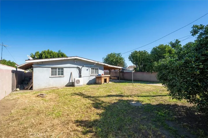 1540 Pico, San Fernando, California 91340