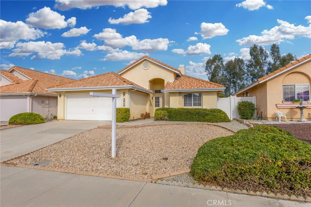 2616 La Paz Avenue, Hemet, California 92545 home-pic-2
