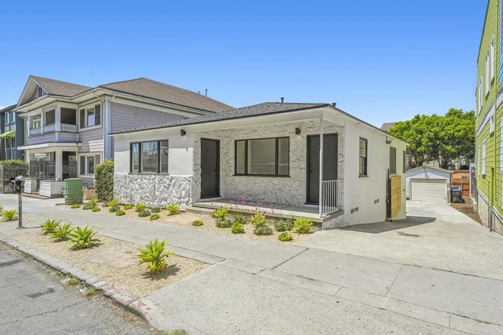 1936 38 Broadway, San Diego, California 92102 home-pic-0