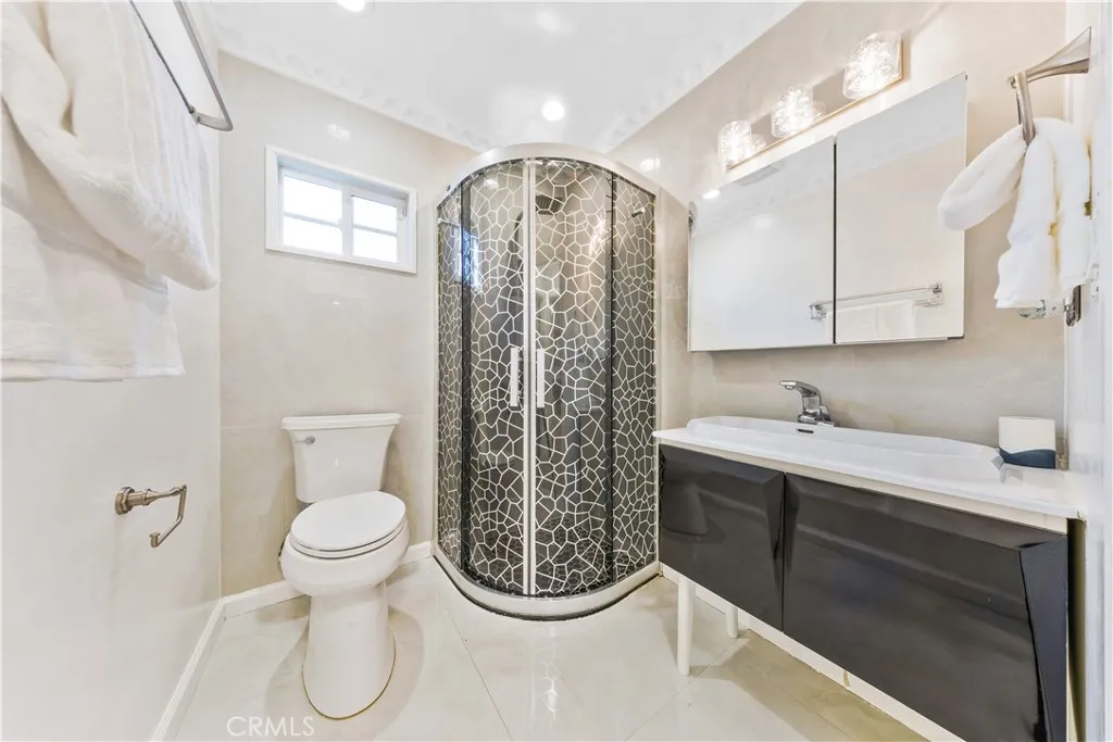 700 Alabama, San Gabriel, California 91775 home-pic-12