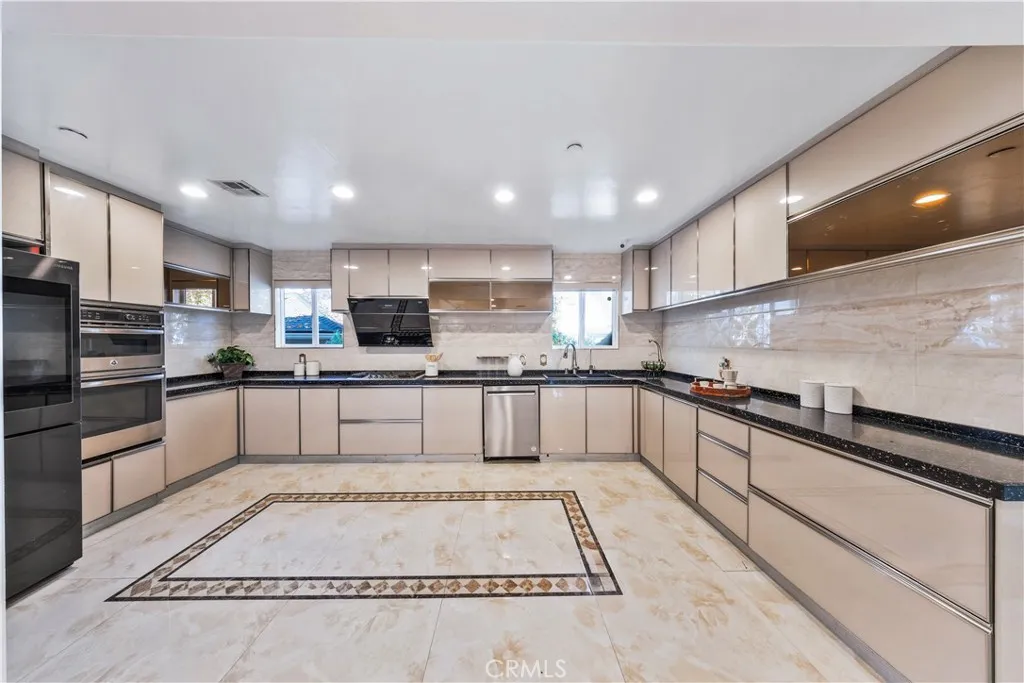 700 Alabama, San Gabriel, California 91775 home-pic-16