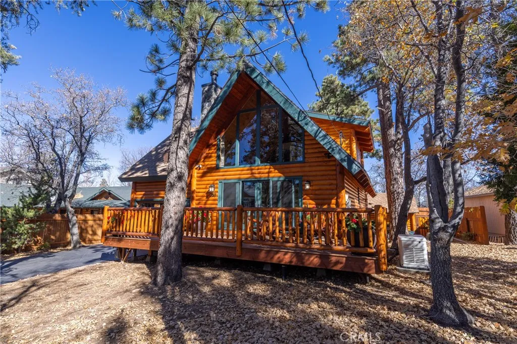 1240 Sheephorn, Big Bear City, California 92314 home-pic-2