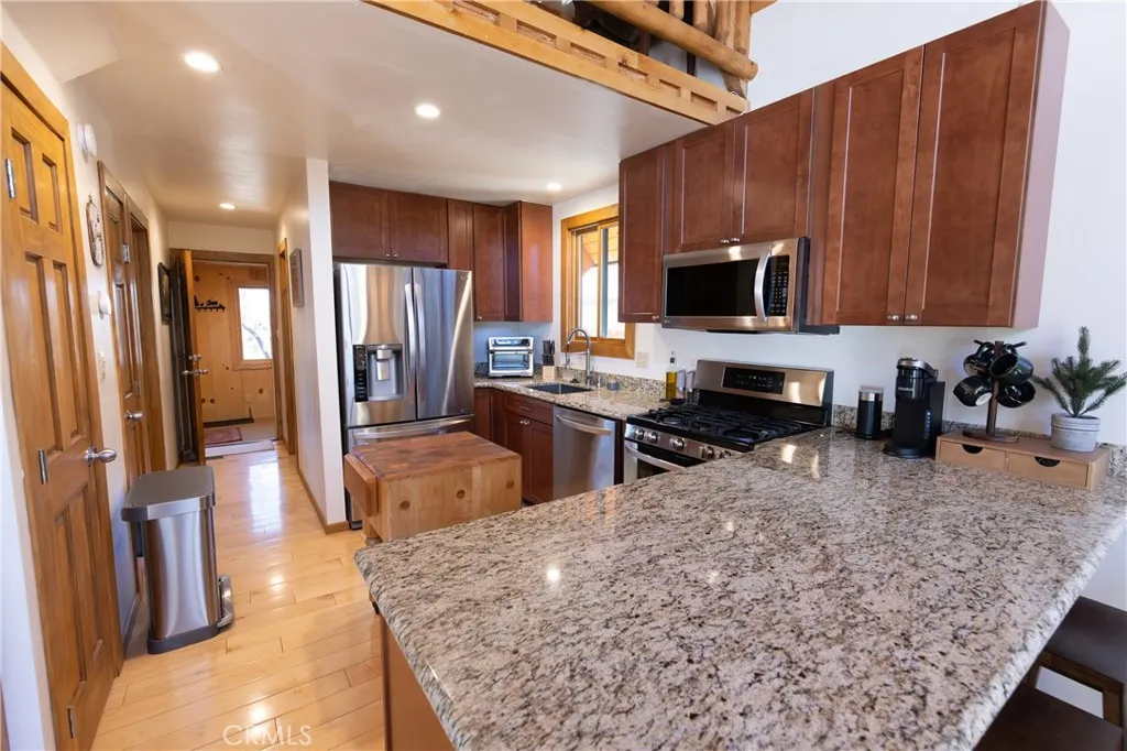 1240 Sheephorn, Big Bear City, California 92314 home-pic-12