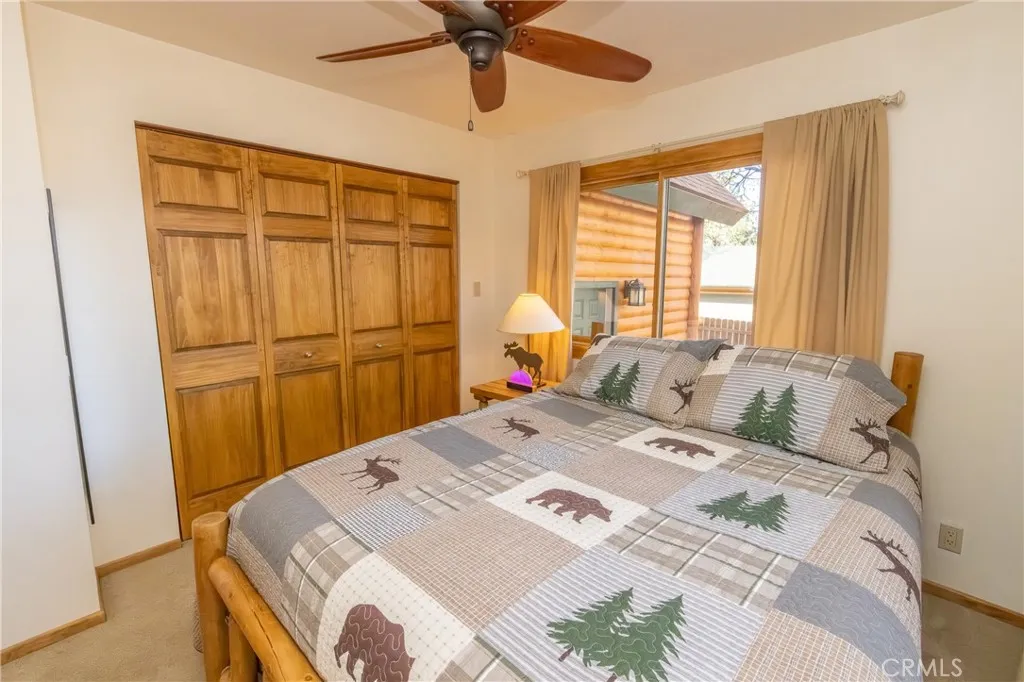 1240 Sheephorn, Big Bear City, California 92314 home-pic-29
