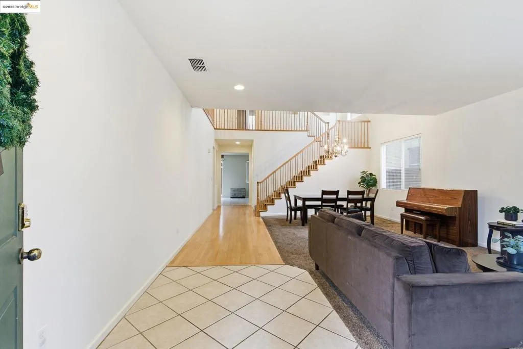 2076 Catalpa Way, Antioch, California 94509 home-pic-8