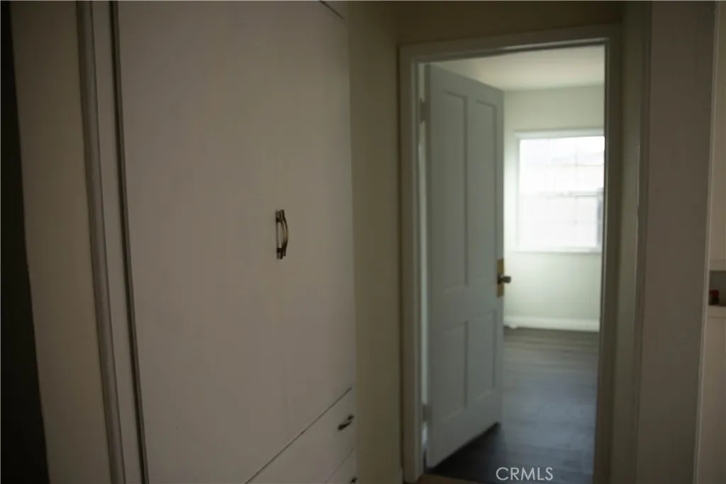 9726 Kauffman Avenue, South Gate, California 91355 home-pic-20