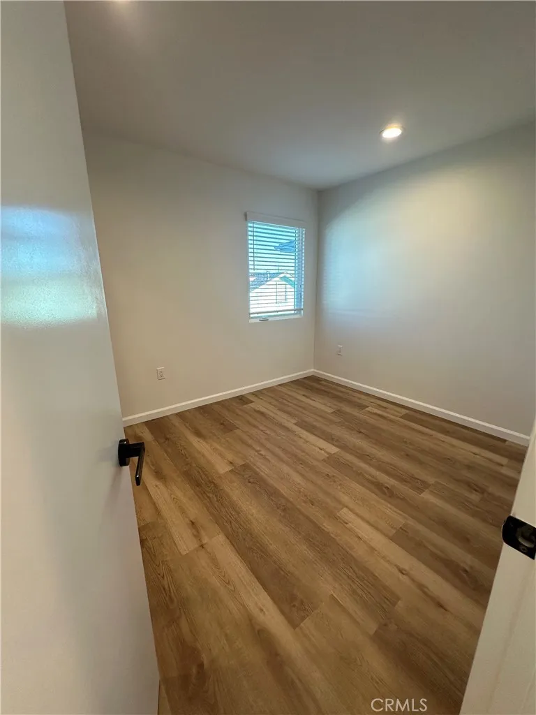 1303 W 163rd St, Gardena, California 90247 home-pic-13