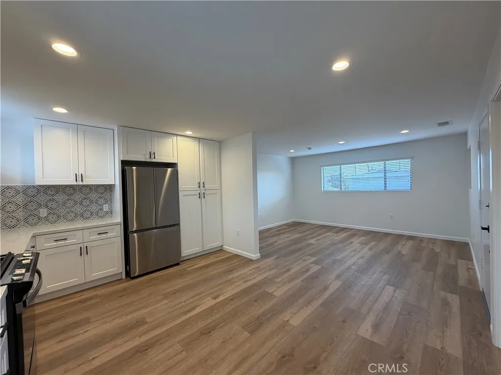 1303 W 163rd St, Gardena, California 90247 home-pic-22