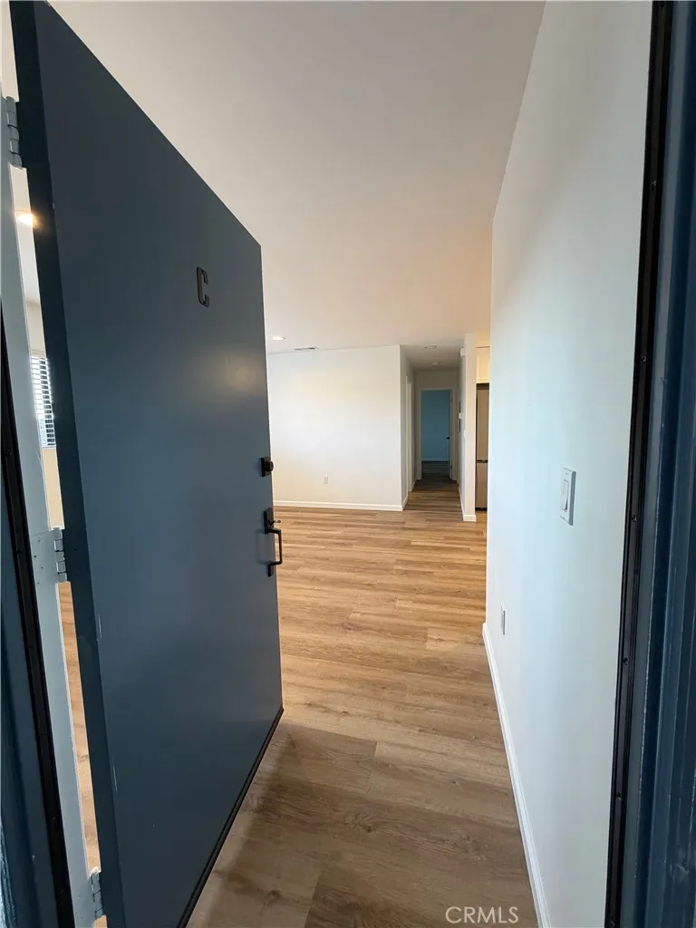 1303 W 163rd St, Gardena, California 90247 home-pic-10
