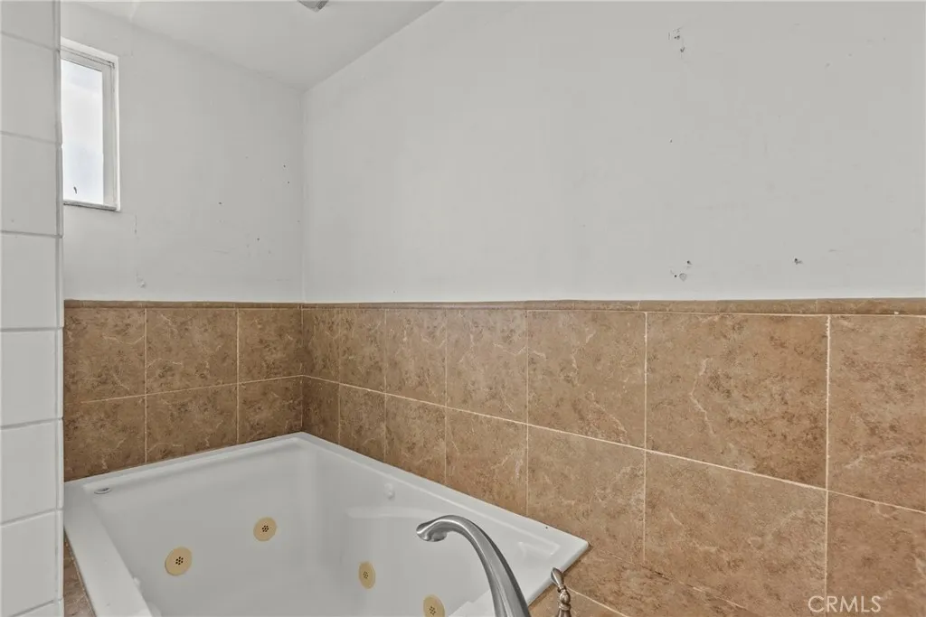 13191 13189 Herron Street, Sylmar, California 91342 home-pic-23