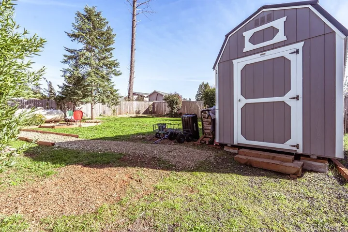 Shed